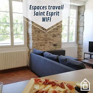 Eroso Saint Esprit Proche Gare Wifi Bureaux Appartement