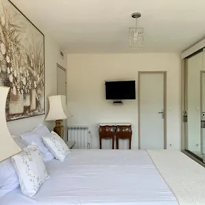Appartement Metro Gambetta